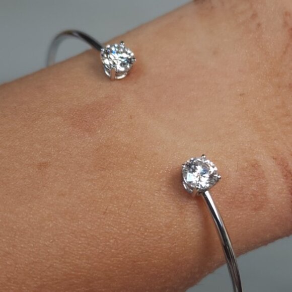 14Kt Gold 0.50Ct Lab Grown Diamond Bangle Bracelet - Picture 3 of 6